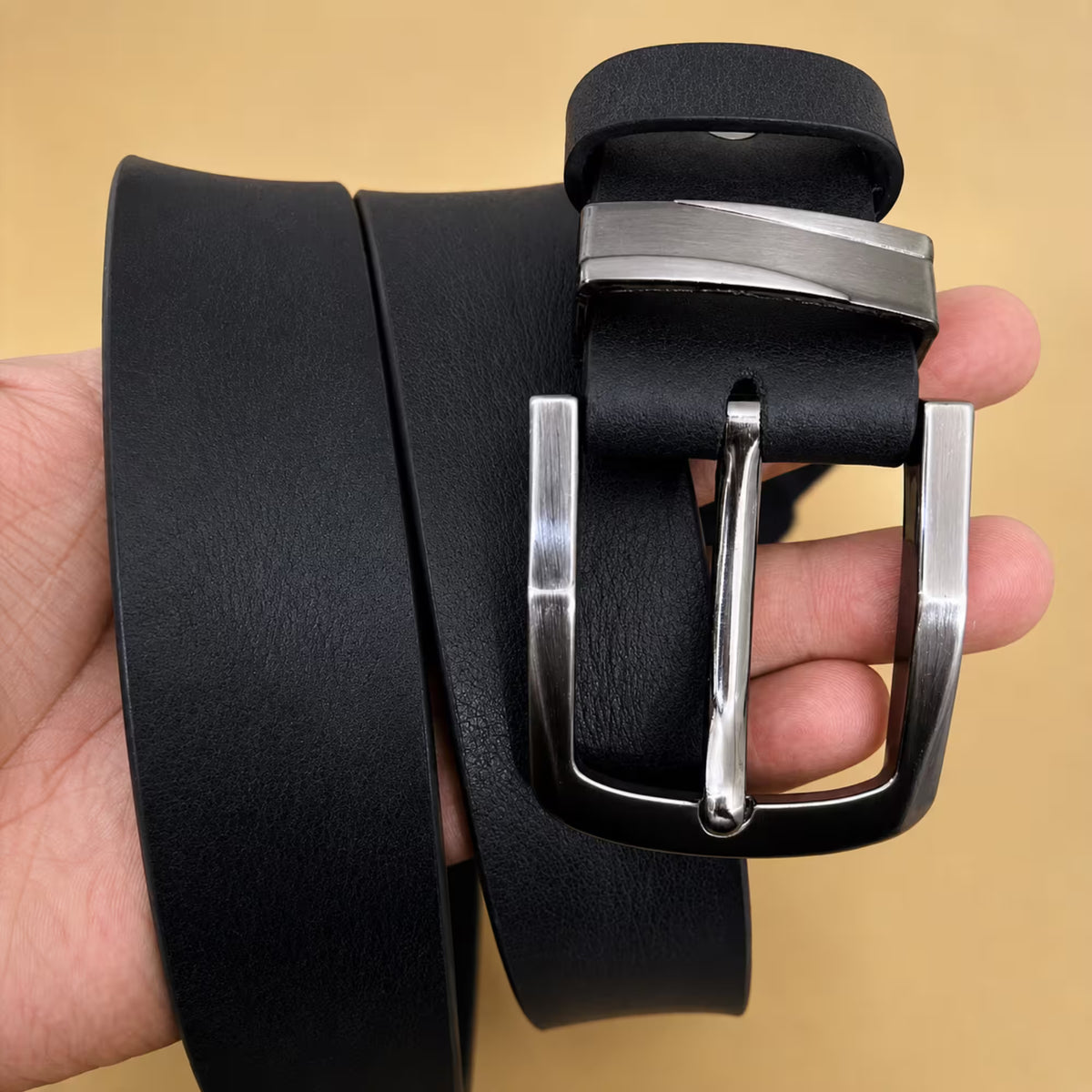 Men's Full-Grain Pull up Leather Casual Belt – 40mm Wide, Black